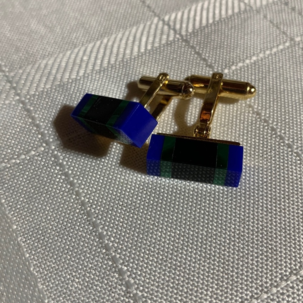 Cuff links - Picture 3 of 4